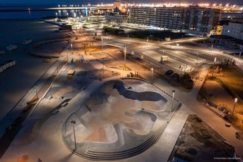Magnifique Studio Calais Plage Parking Gratuit Exterior photo